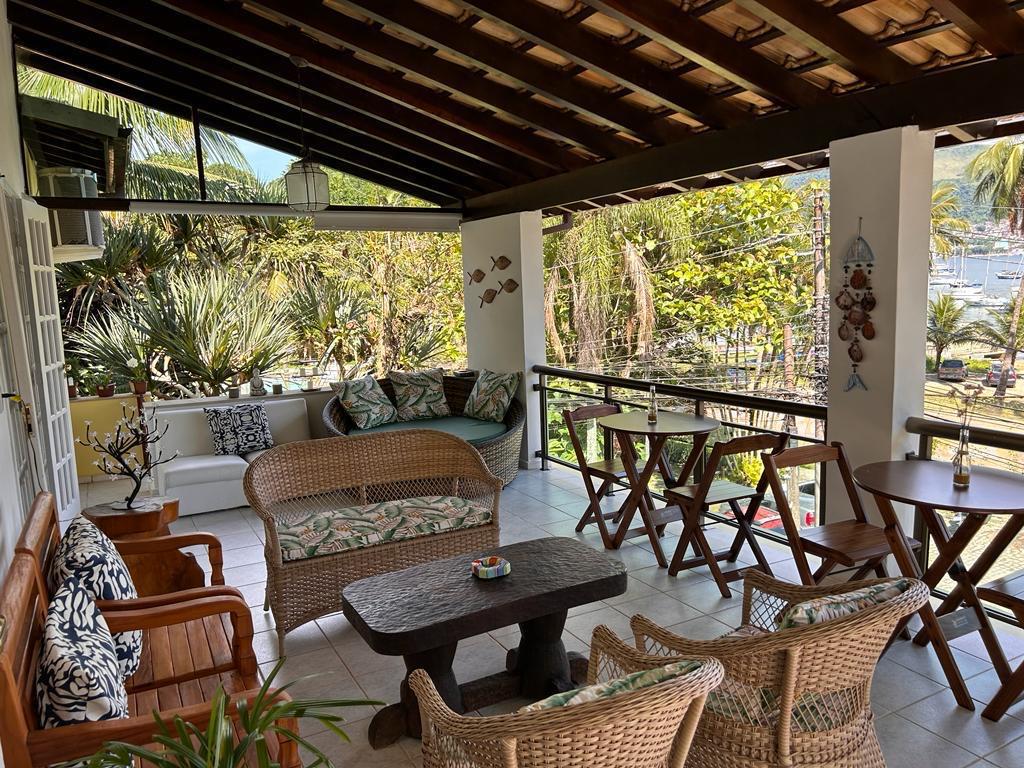 Casa Amarela Angra dos Reis