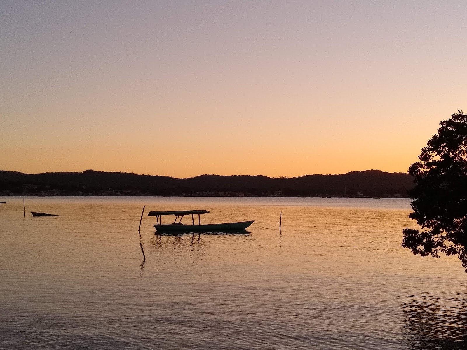 Praia do Araça
