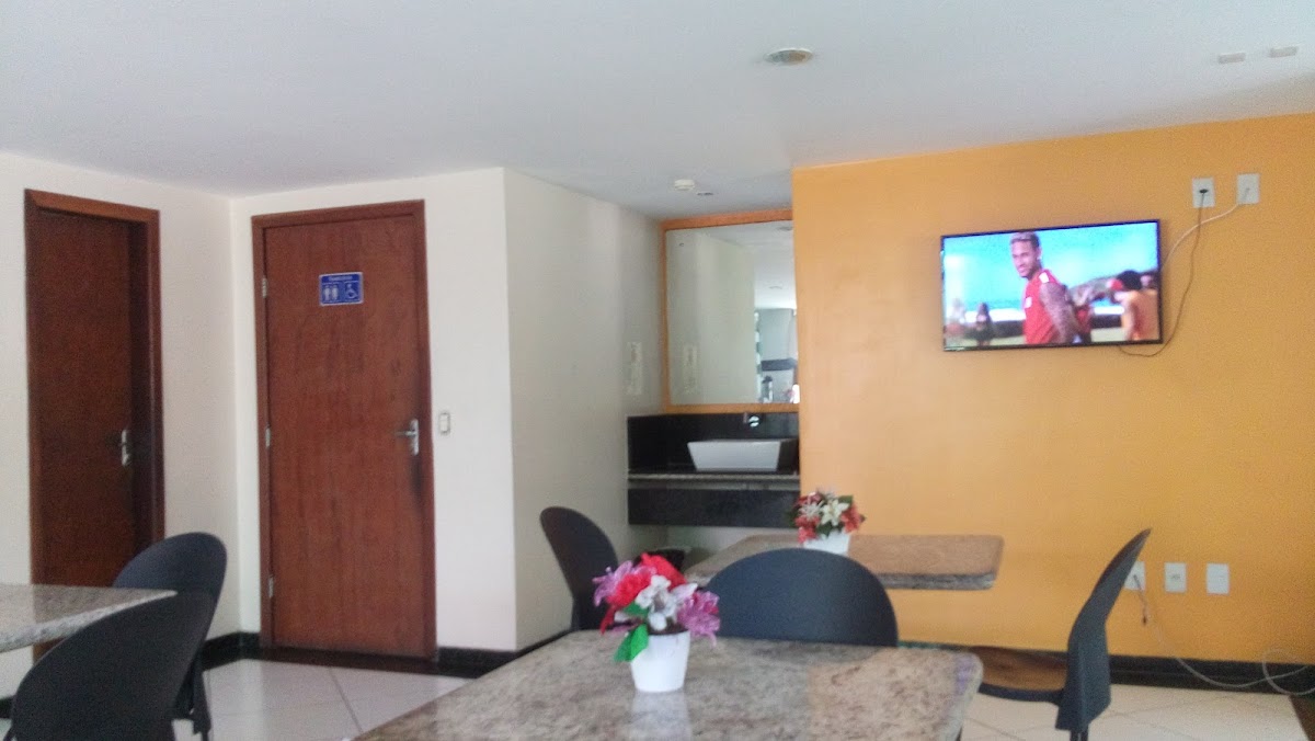 Hotel Piramide