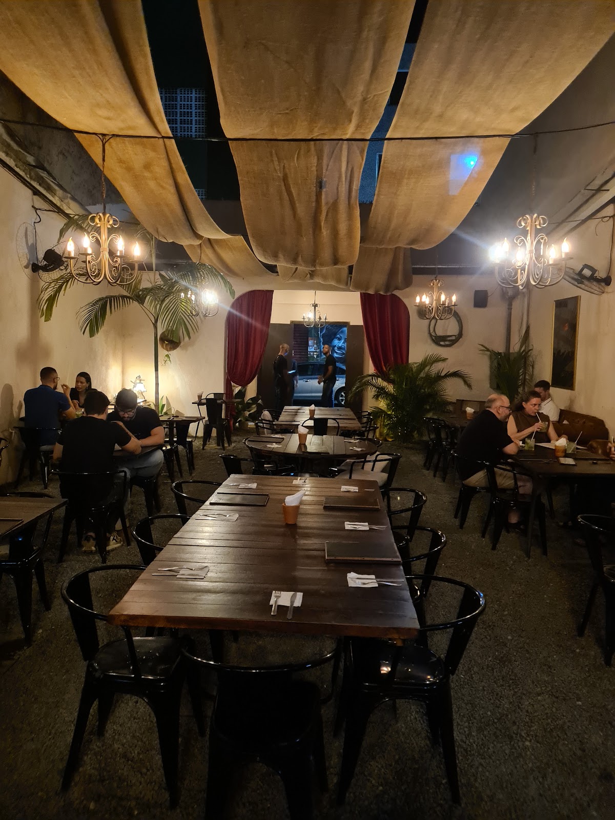 Cöa Restaurante Bar