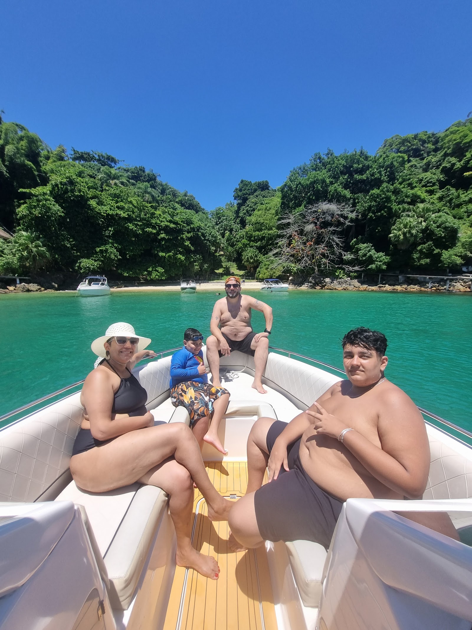 Passeio de Lancha em Angra dos Reis