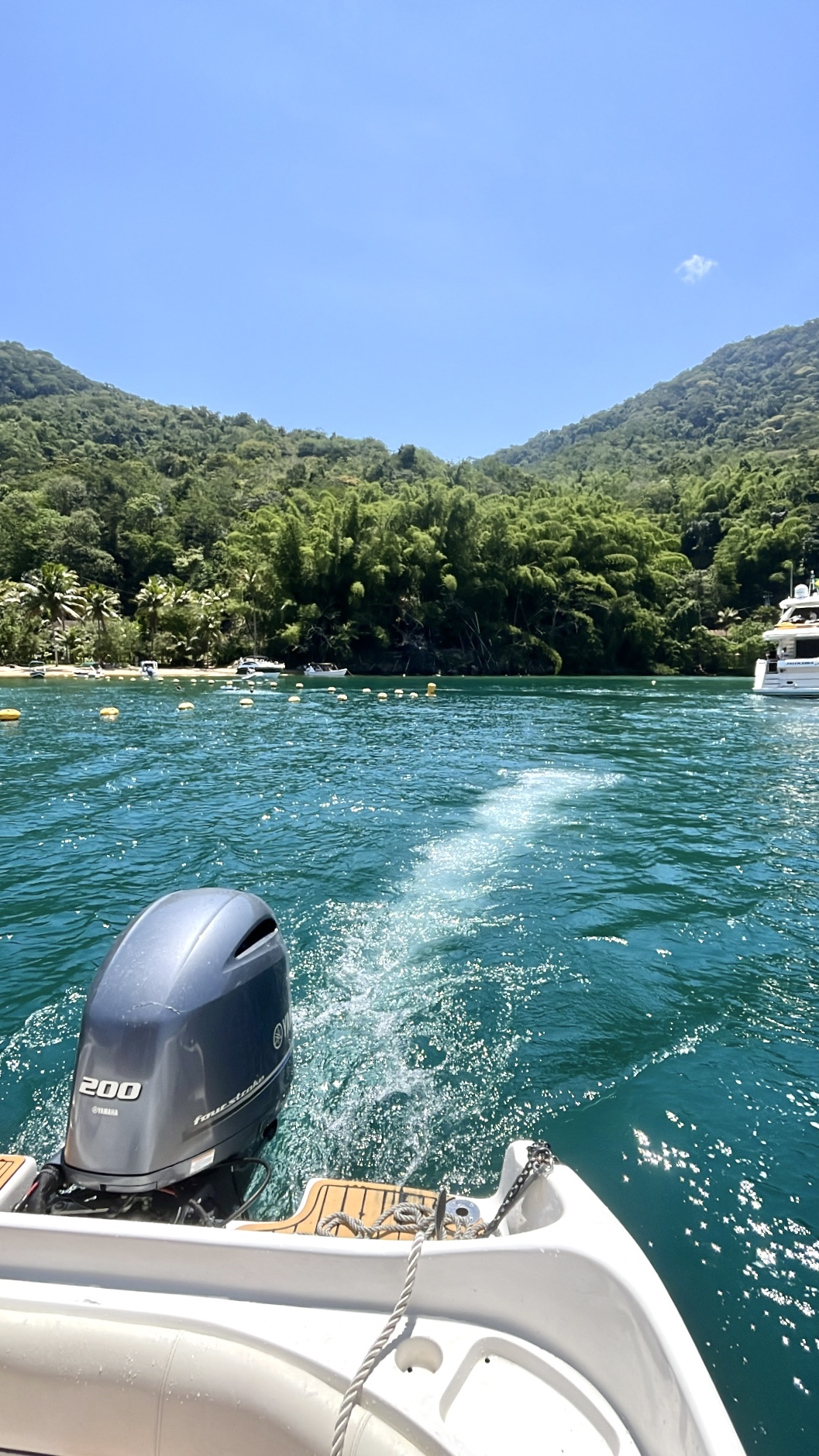 Passeio de Lancha em Angra dos Reis
