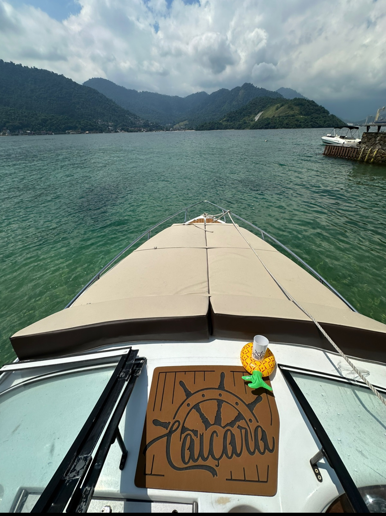 Passeios de Lancha em Angra dos Reis | Caiçara Turismo Náutico