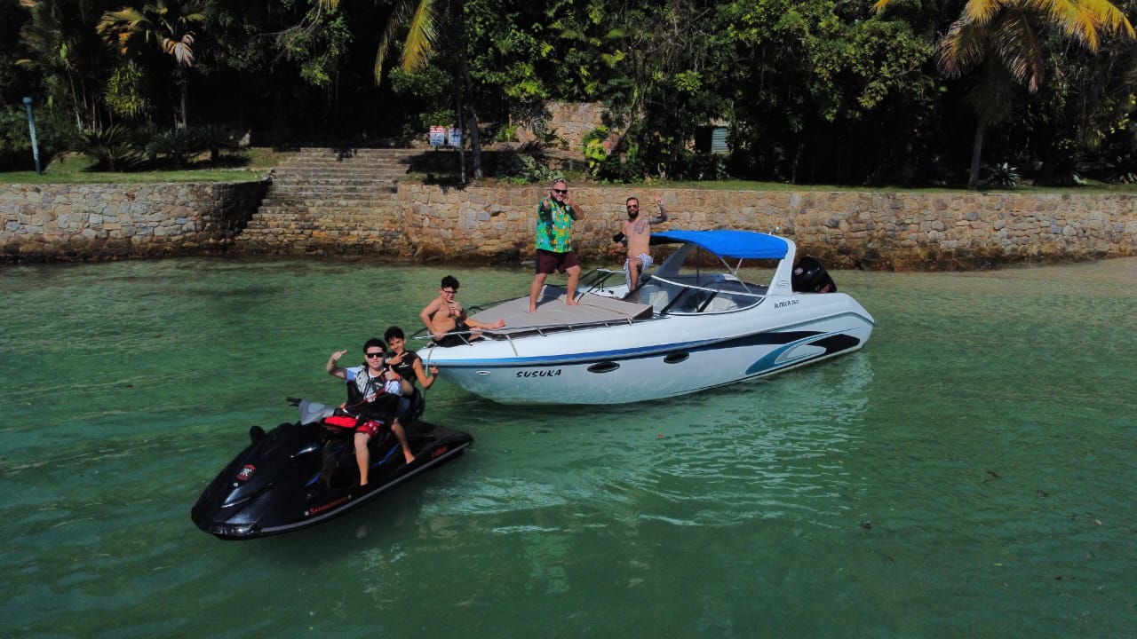 Passeios de Lancha em Angra dos Reis | Caiçara Turismo Náutico
