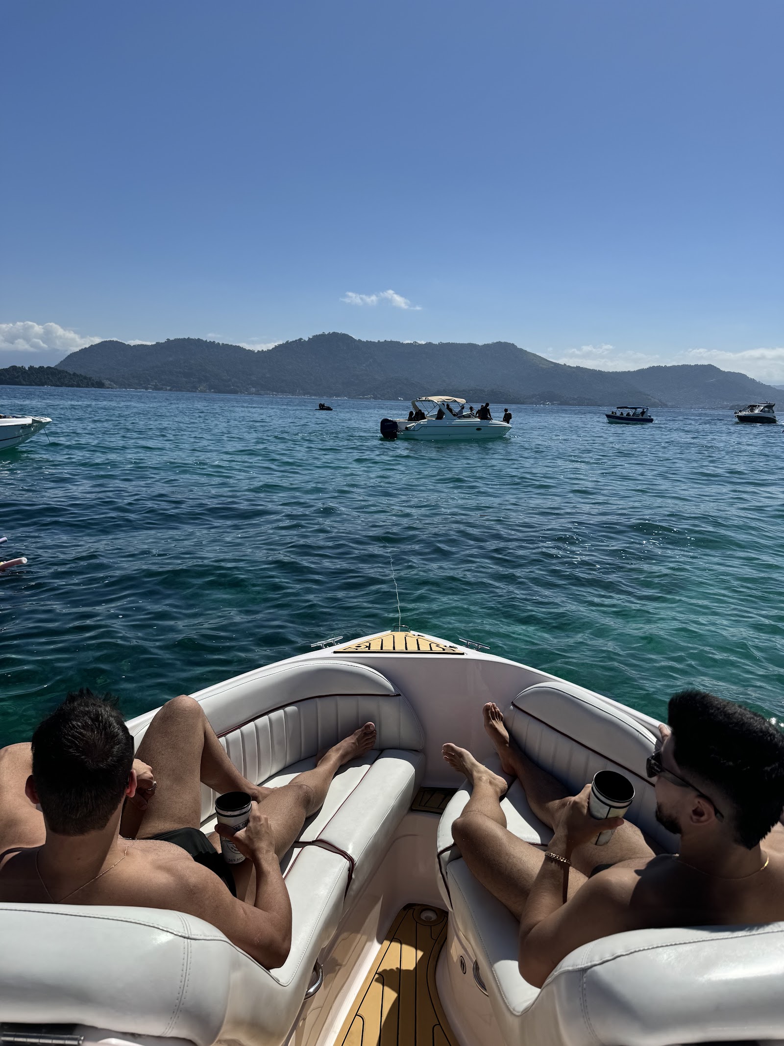 @Lugares de Angra |Passeios de Lancha em Angra dos Reis
