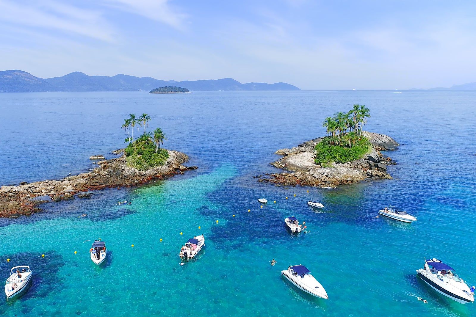 Passeios de barco em Angra dos Reis-RJ - Sea Dance Turismo