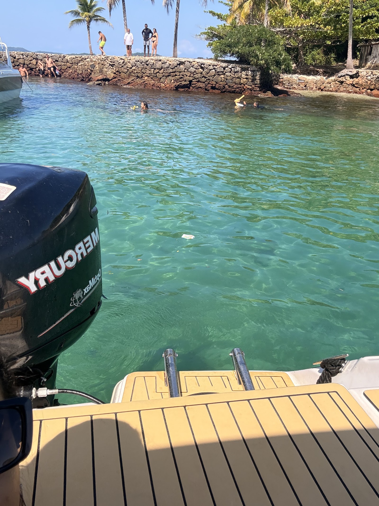 Angra Viva a Vida | Passeio e Aluguel de Lancha em Angra dos Reis