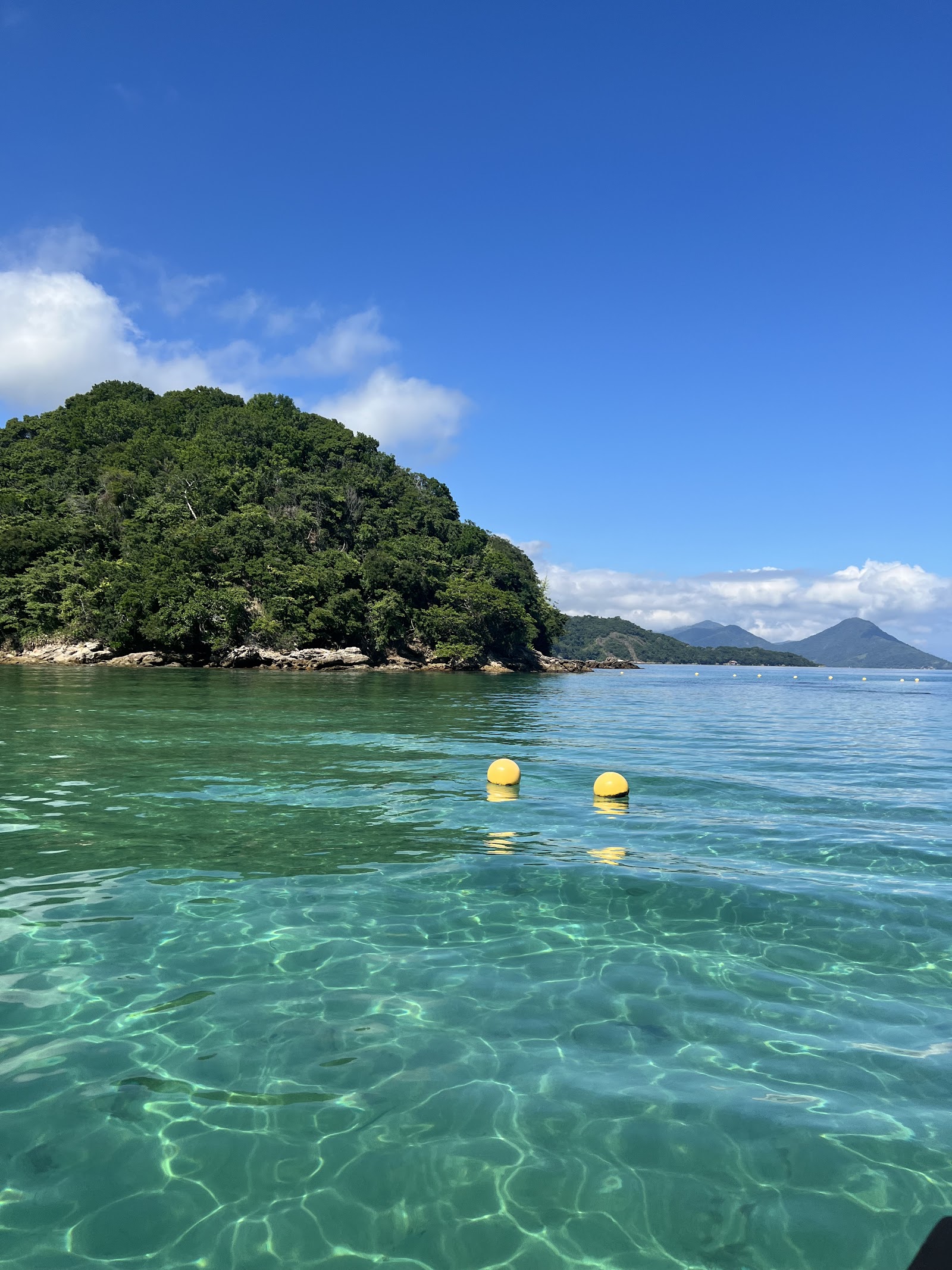 Passeio de Lancha Angra e Ilha Grande - Blessed Tour Passeios Náuticos
