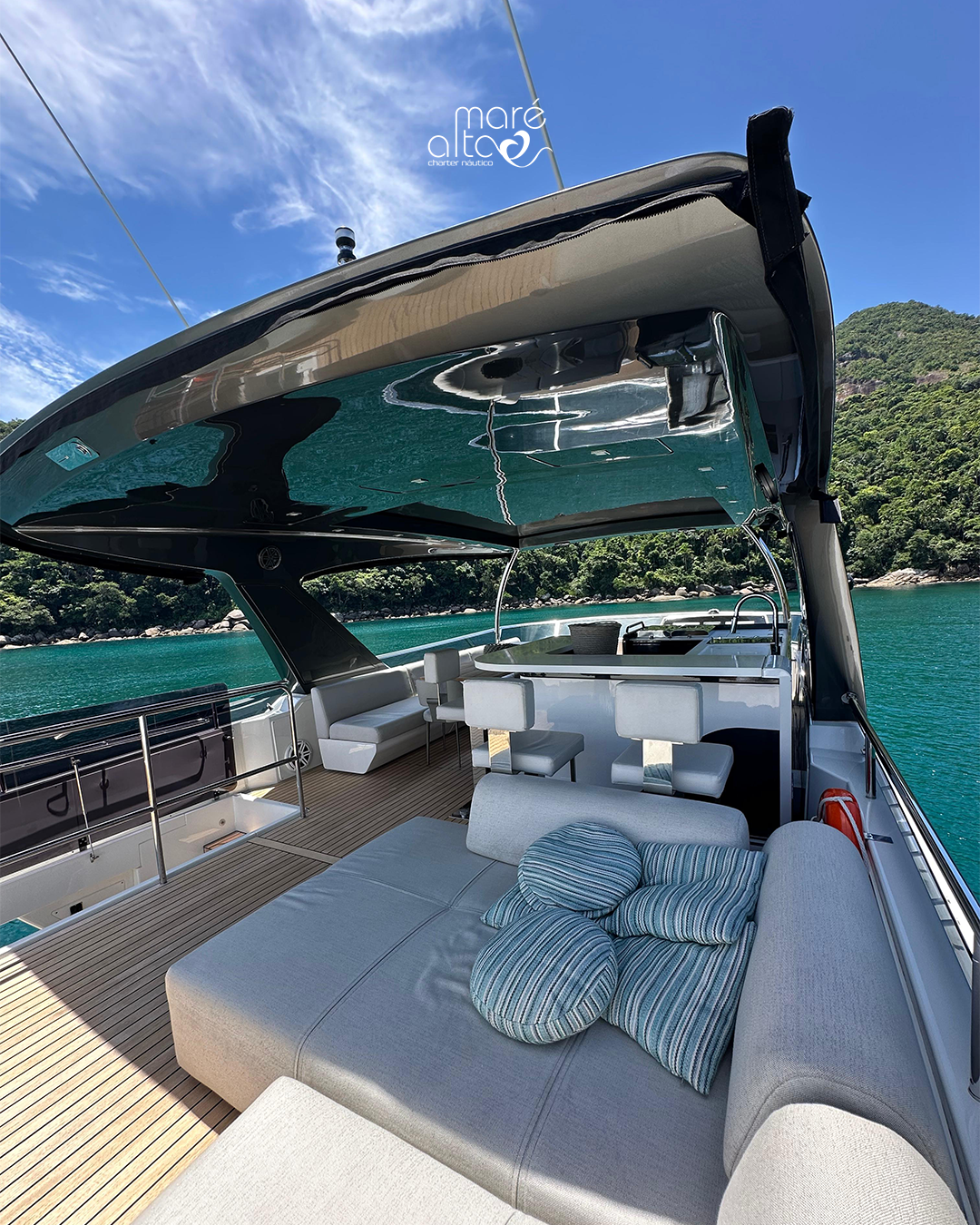 Maré Alta Charter