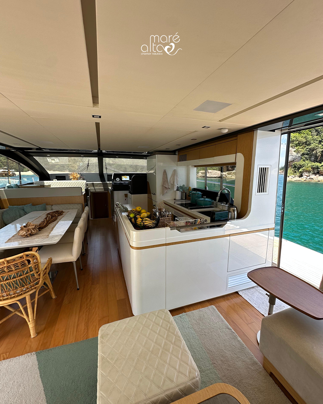 Maré Alta Charter