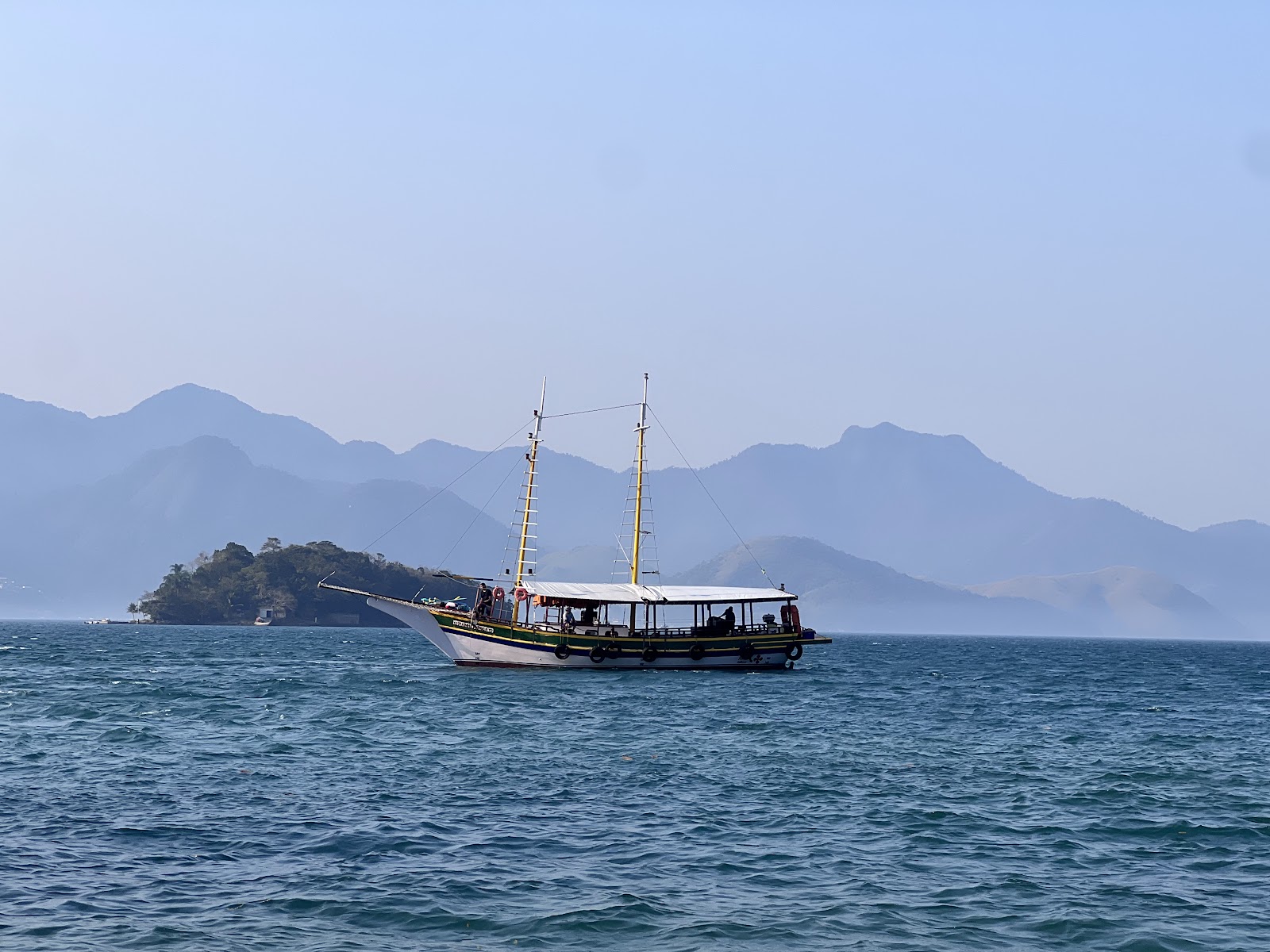 Speed Boat Tour – Passeios de Lancha em Angra dos Reis