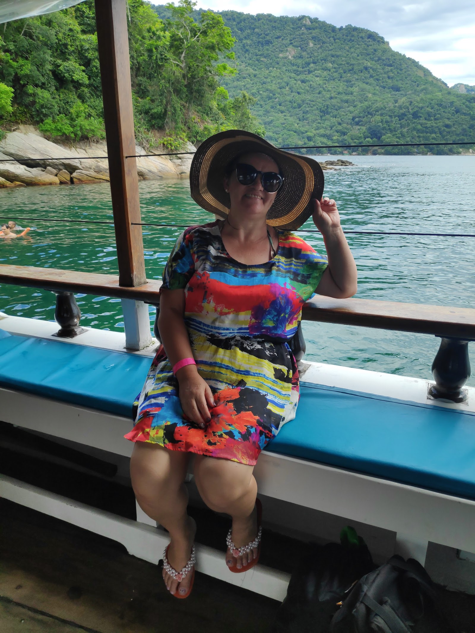 MR Táxi Boat / Transfer / Passeios / Apoio Marítimo
