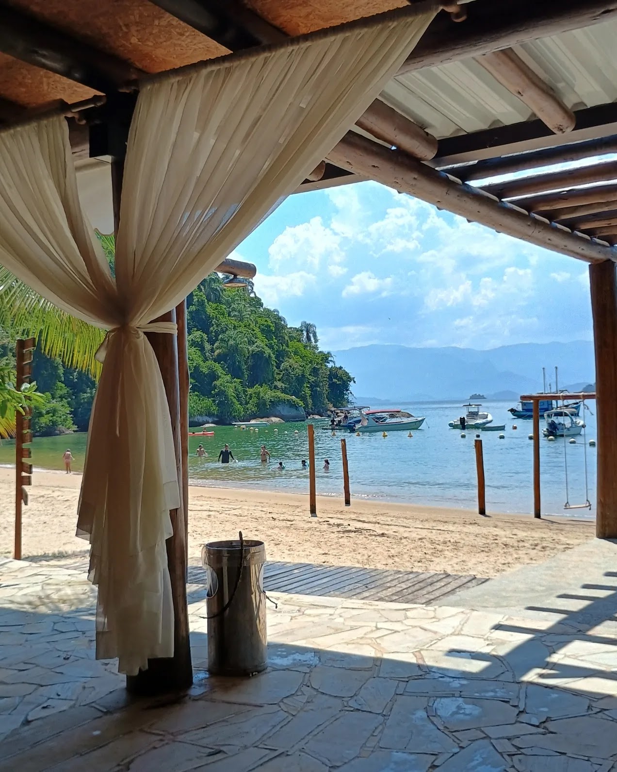 Infinity | Aluguel de Lancha em Angra dos Reis