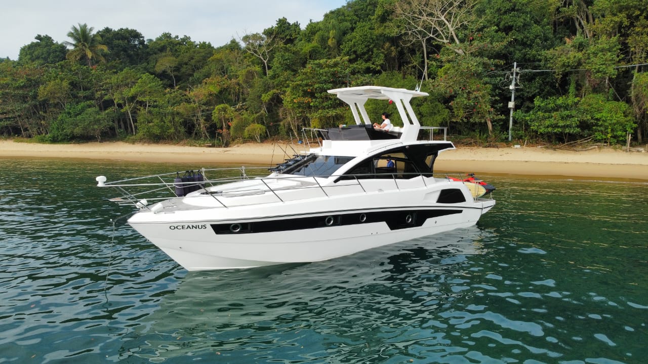 Happy Boat