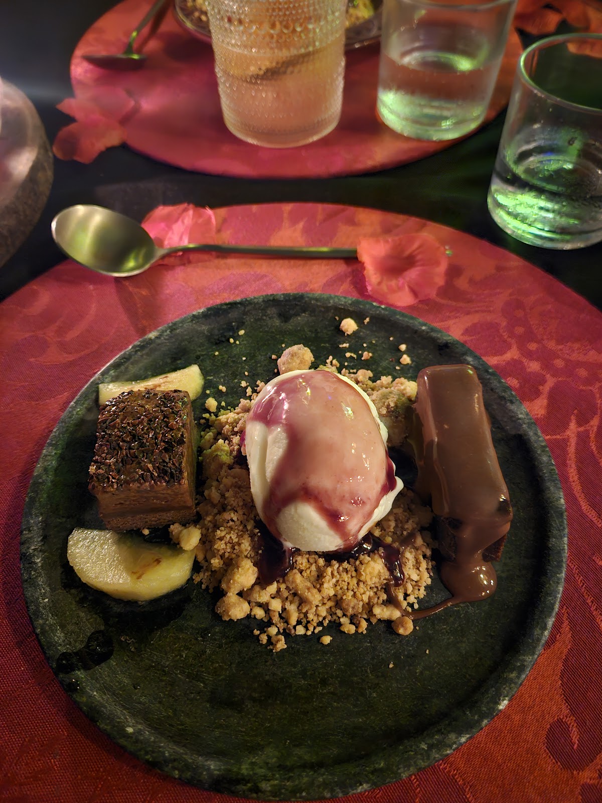 Jabú Restô & Bar