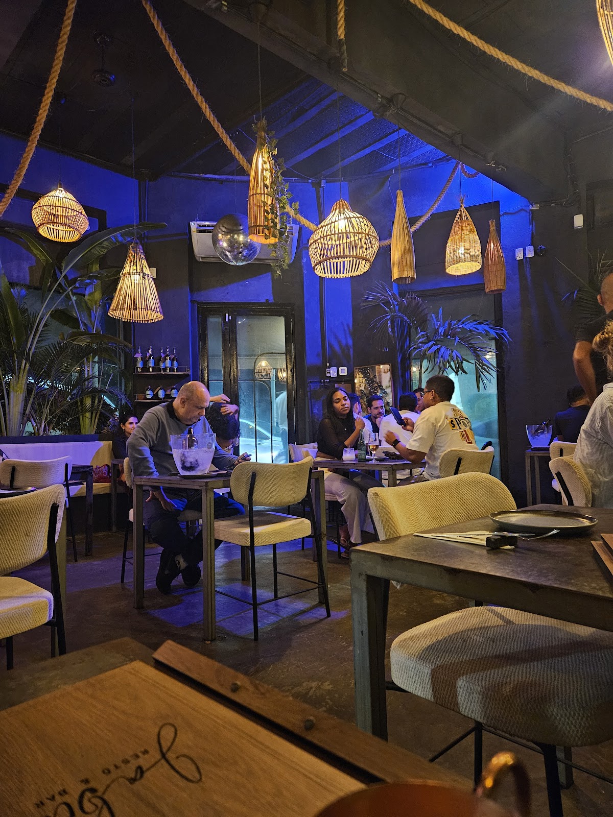 Jabú Restô & Bar