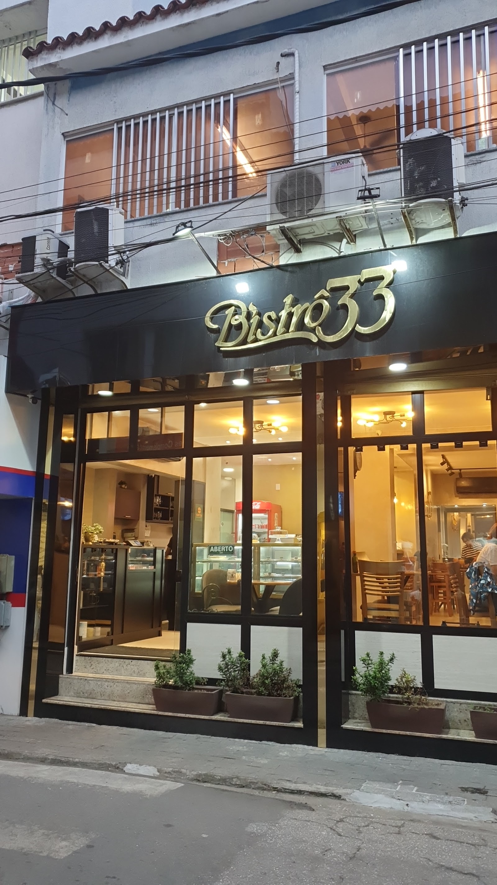 Bistrô 33