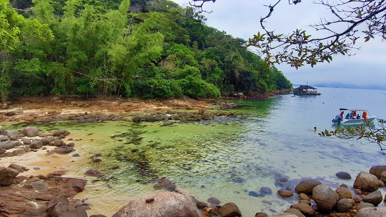 Flutuante Lagoa Verde
