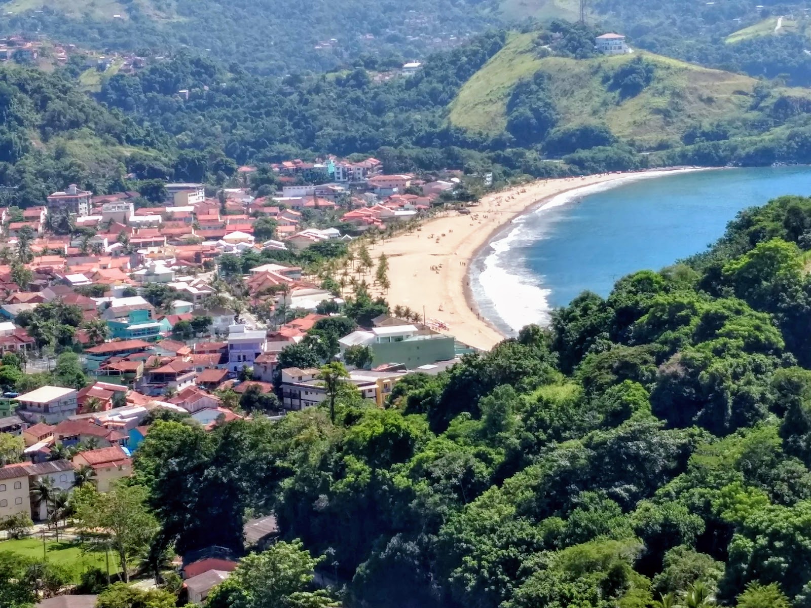 Trilha para Praia da Sororoca