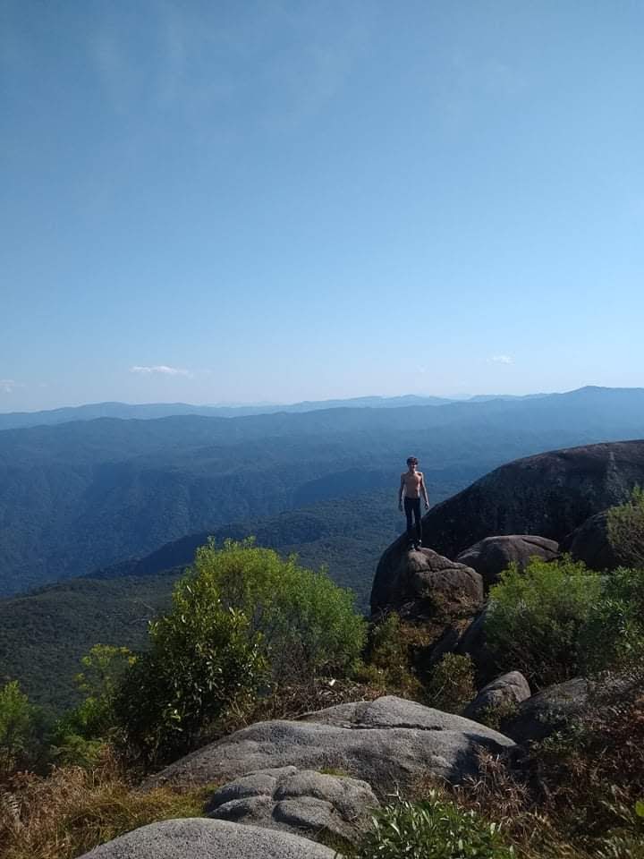 Trilha Pico do Frade (@caminhosdemambucaba))