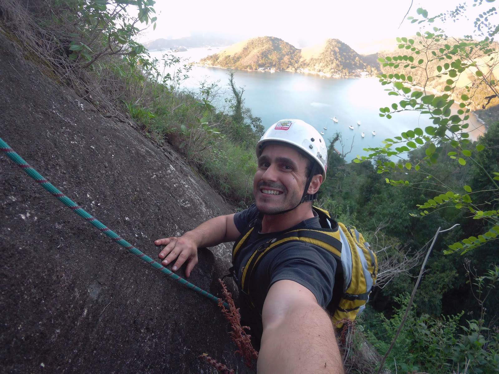 Campo Escola de Escalada do Retiro - MIRANTE - Angra dos Reis - RJ