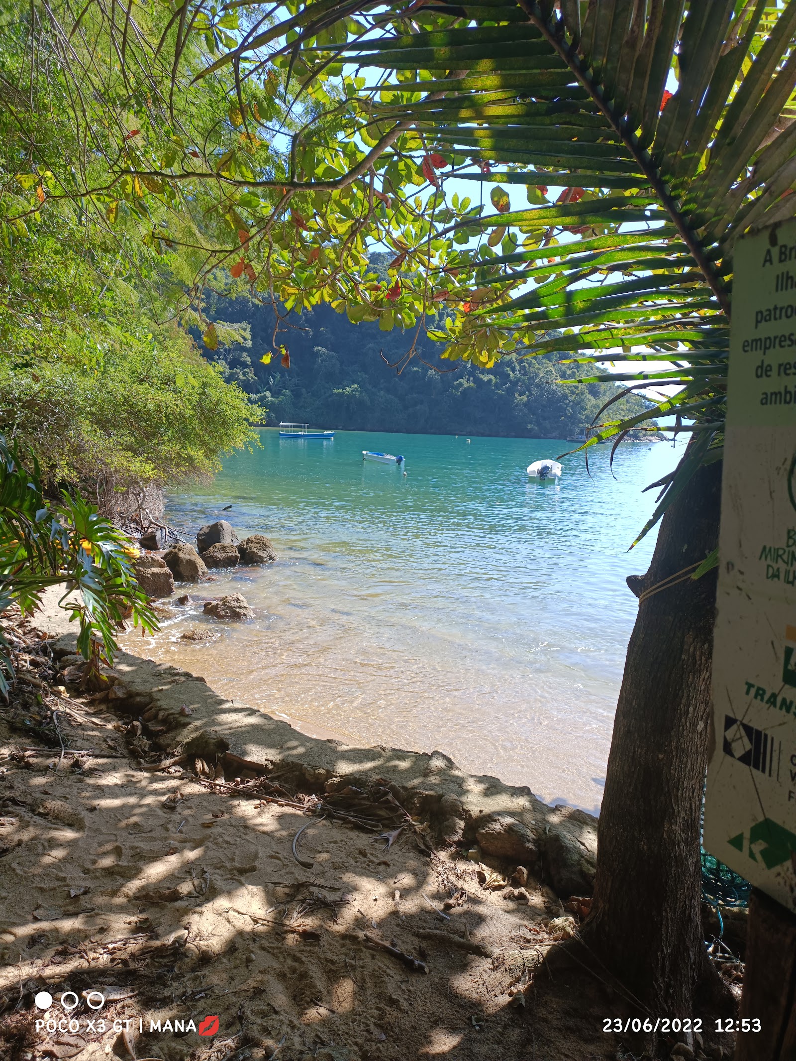 Praia da Crena