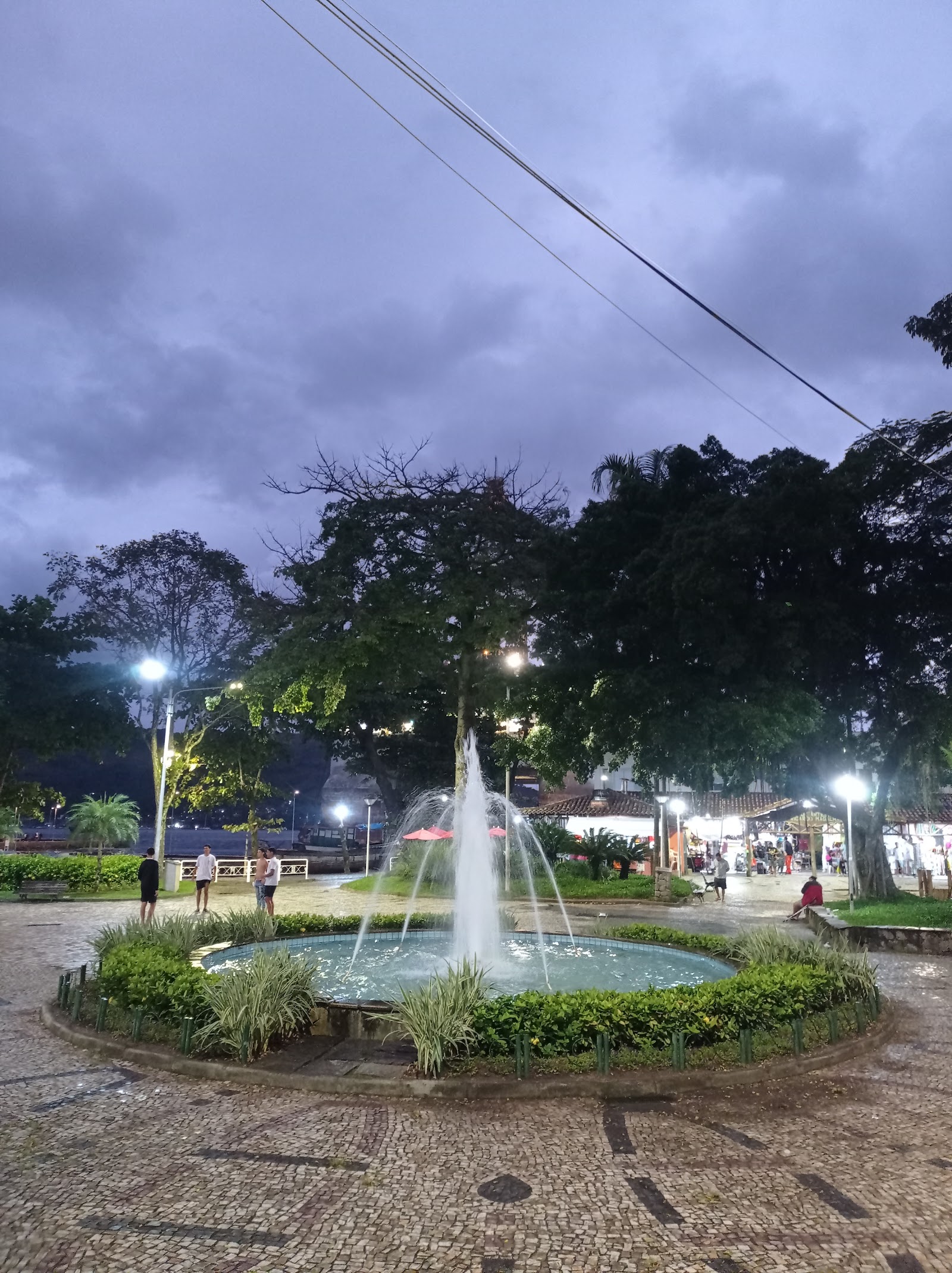 Praça Amaral Peixoto (Praca do Porto)