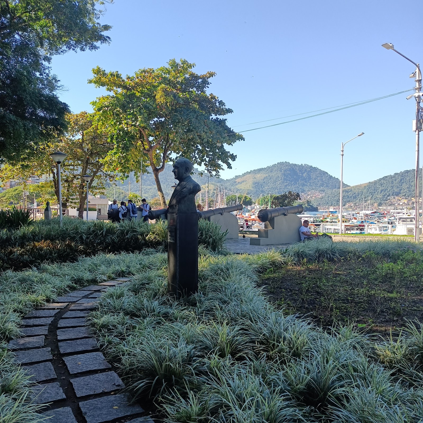 Praça Amaral Peixoto (Praca do Porto)
