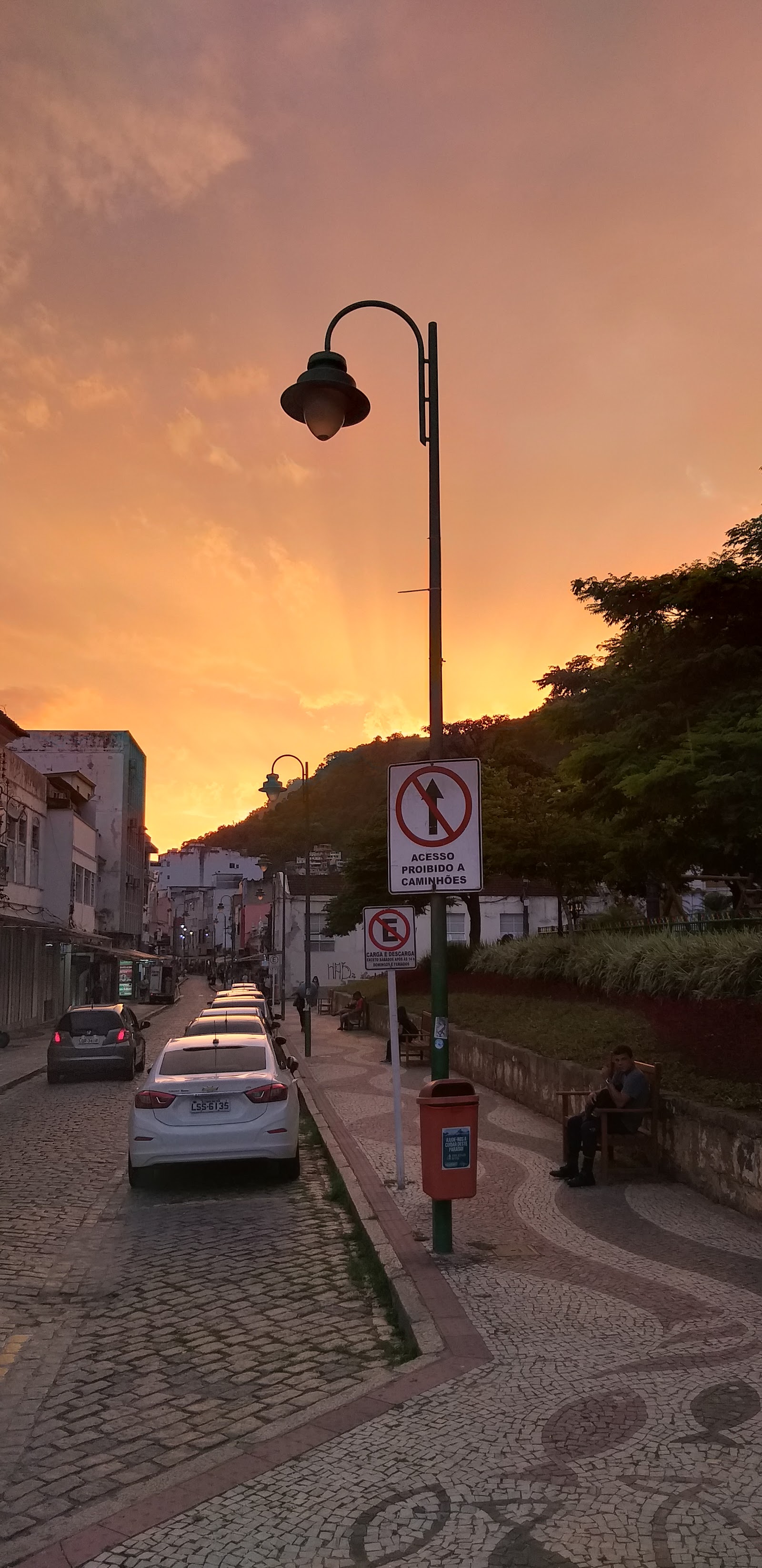 Praça Amaral Peixoto (Praca do Porto)