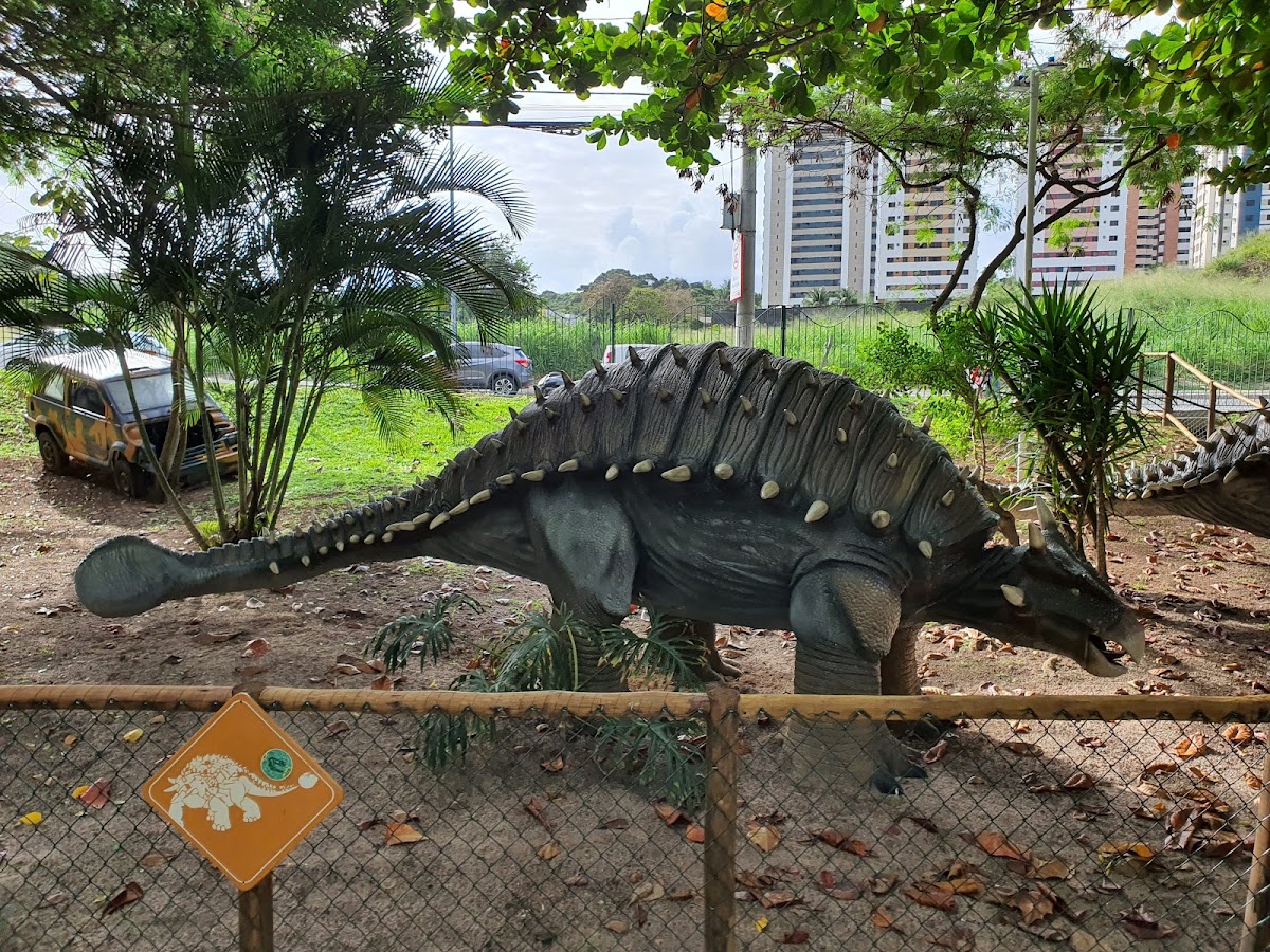 Lagoa dos Dinossauros