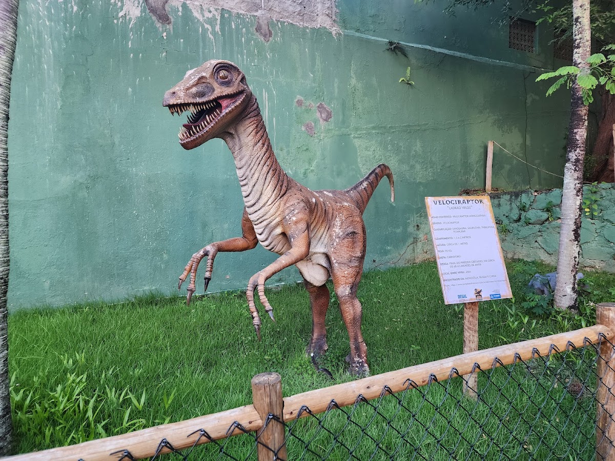 Lagoa dos Dinossauros