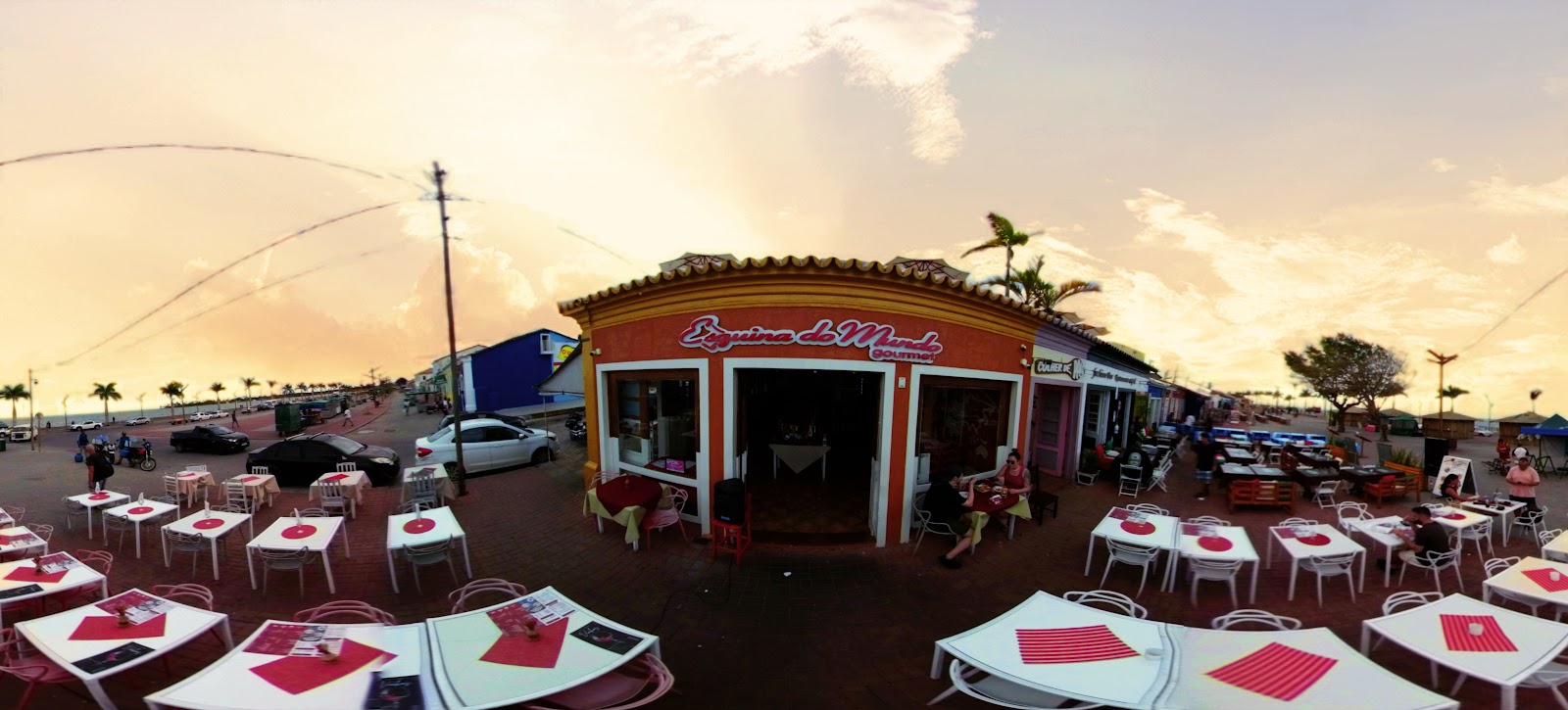 Esquina do Mundo | Restaurante - Passarela do Álcool