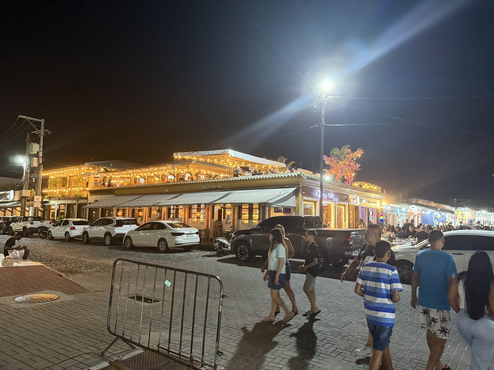 Esquina do Mundo | Restaurante - Passarela do Álcool