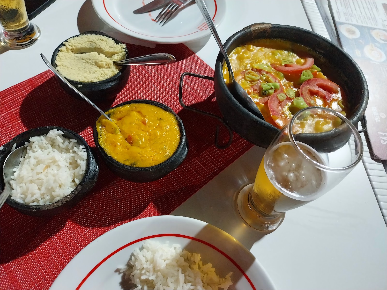 Esquina do Mundo | Restaurante - Passarela do Álcool