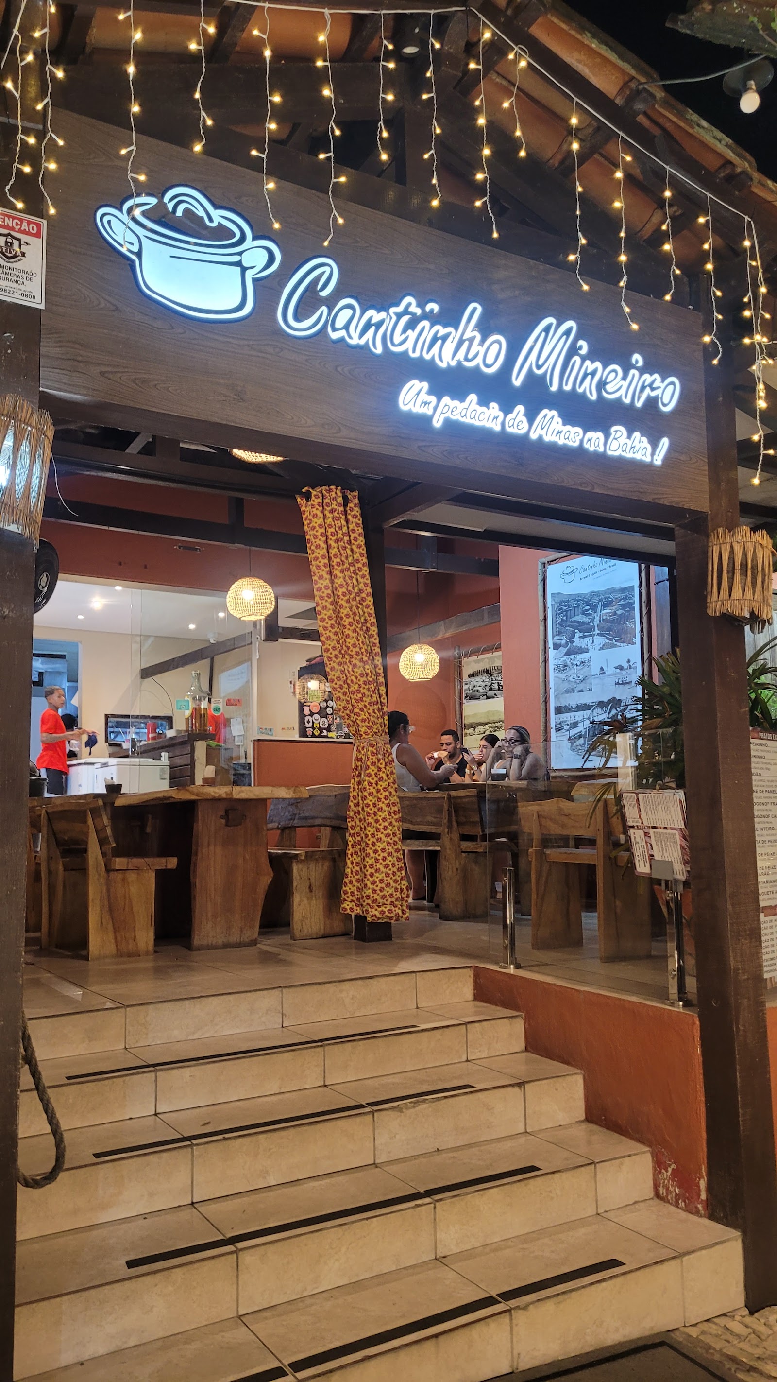 Cantinho Mineiro - Bar e Restaurante