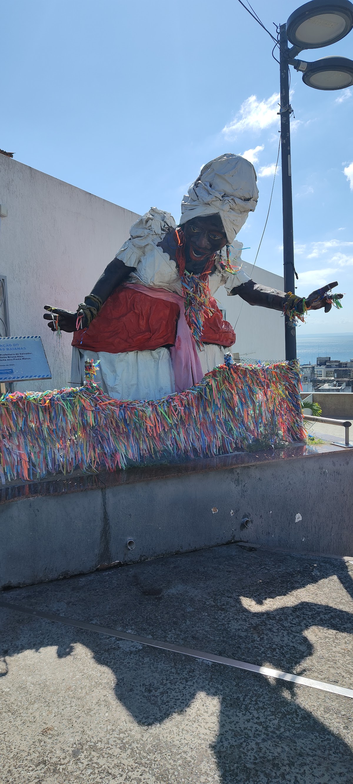 Monumento da Cruz Caída