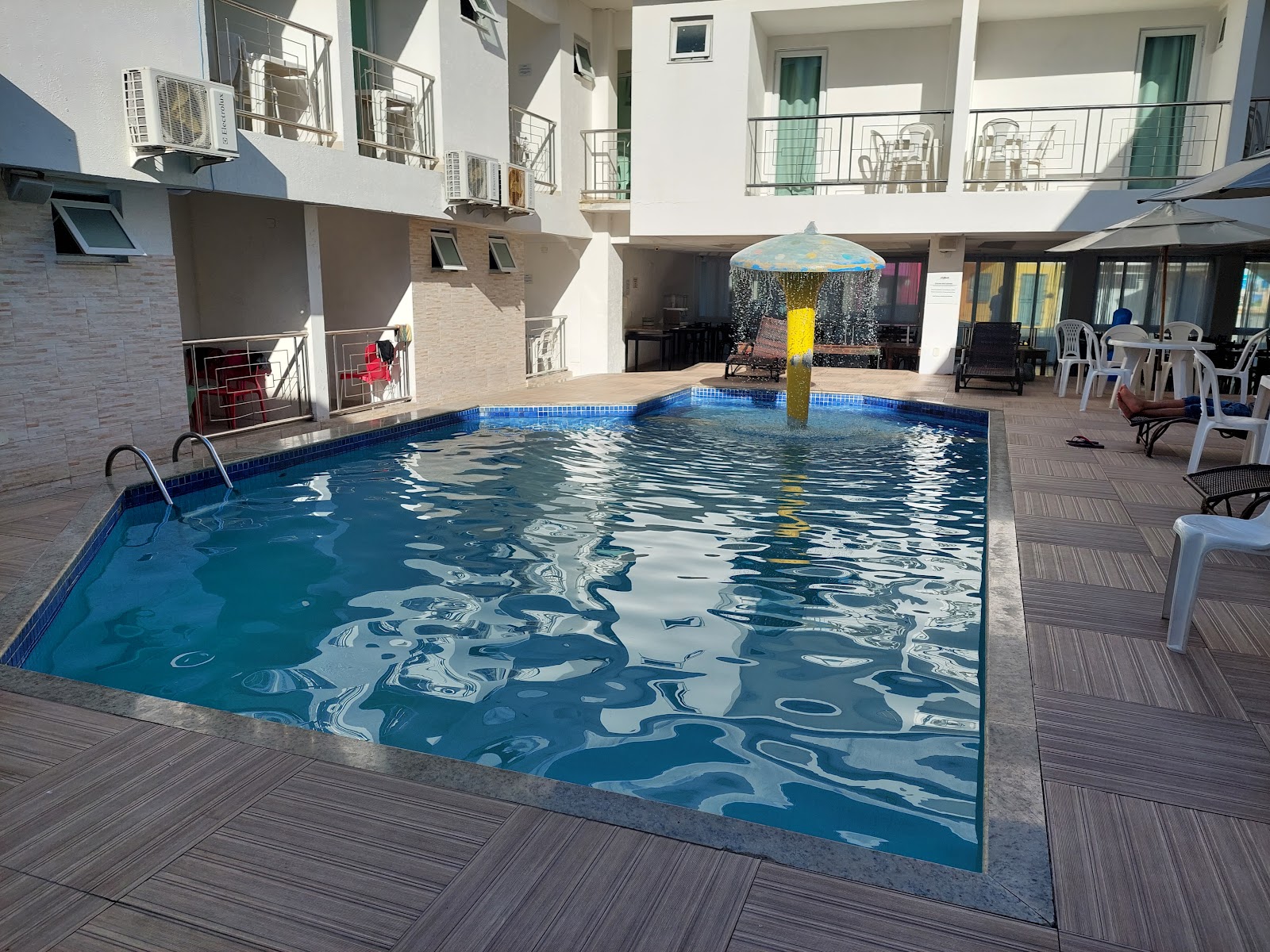 Hotel Shangrilá - Rede Soberano