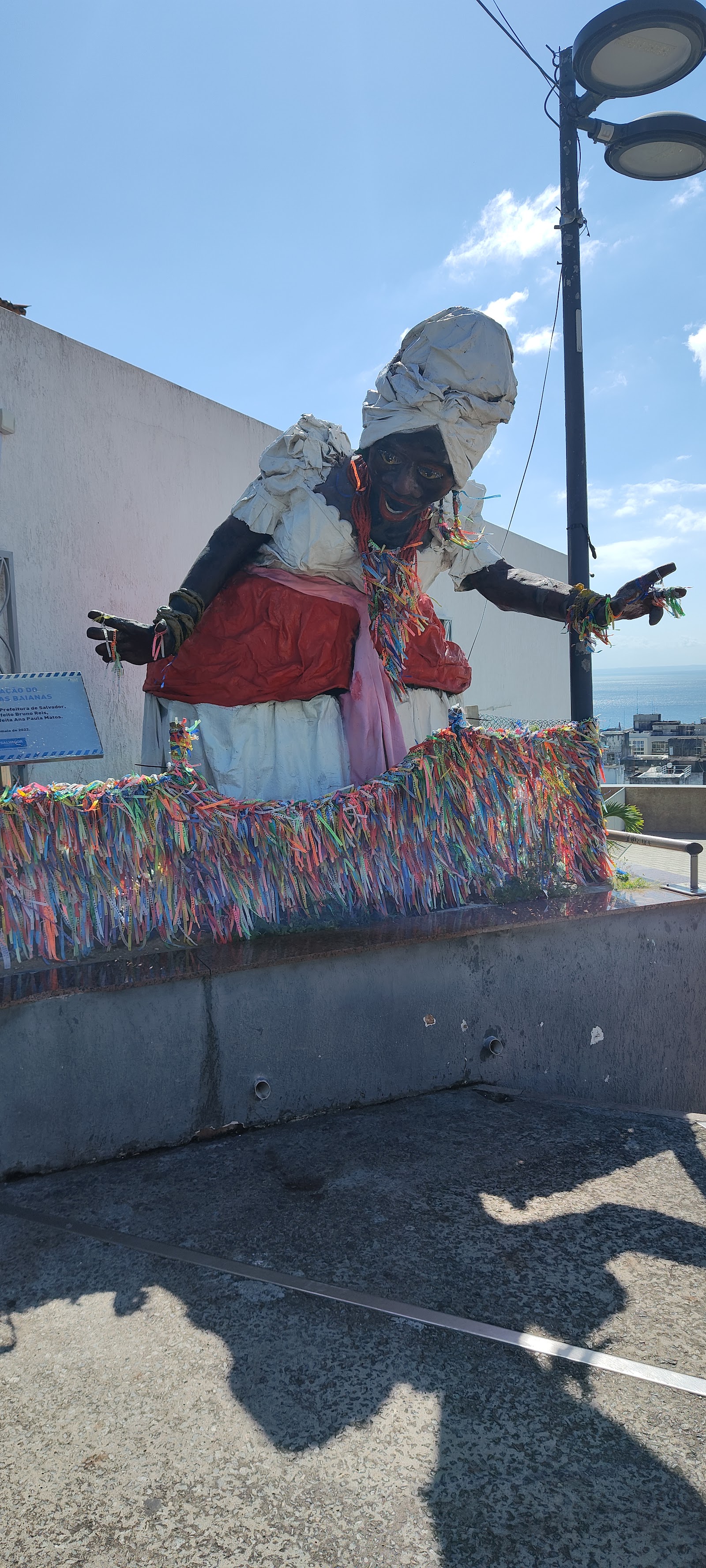 Monumento da Cruz Caída