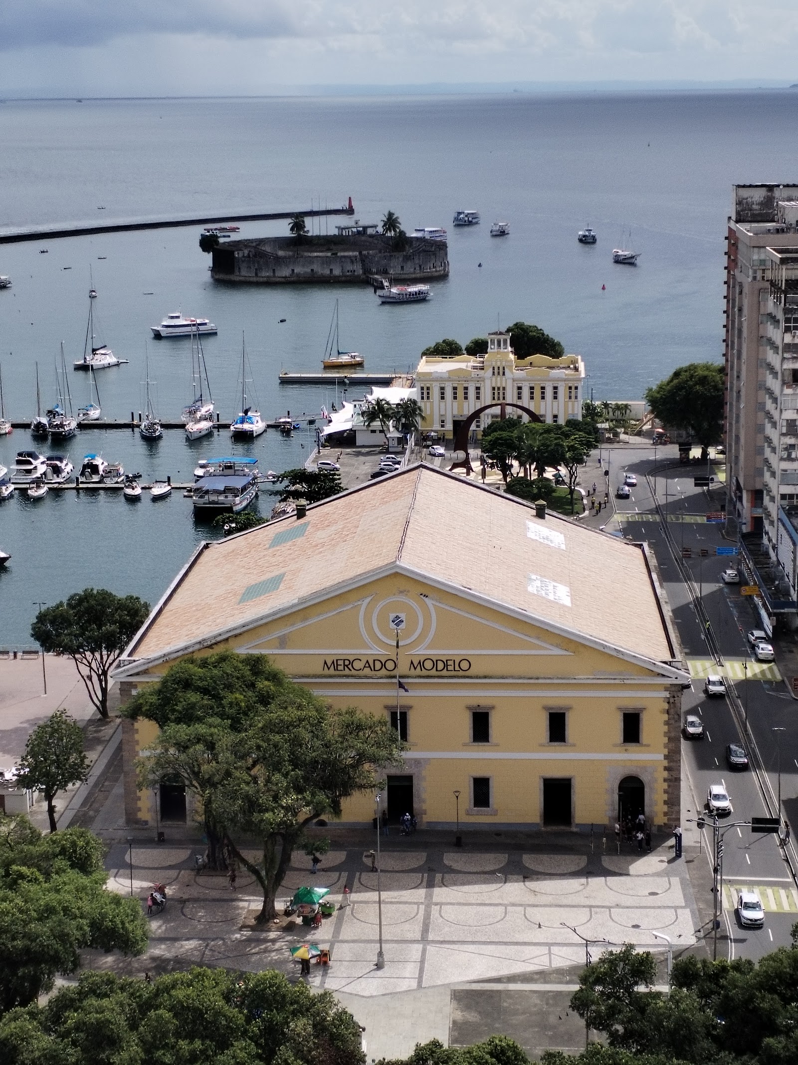 Praça Thomé De Souza