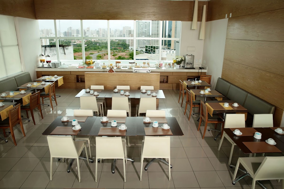 Iguatemi Business Flat