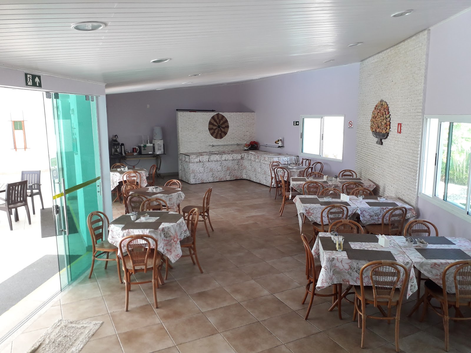 Farol de Itapuã Praia Hotel