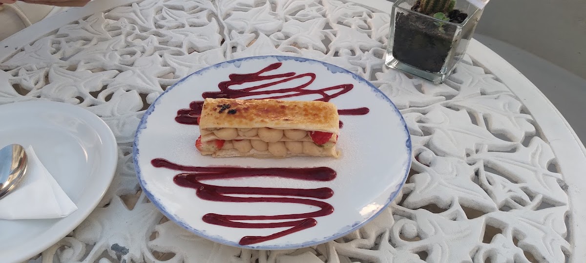 LARRIBISTRÔ