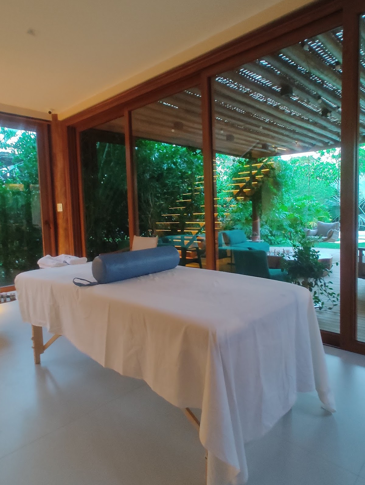 Massagem Spa Dja Orico - Terapia Corporal & Massagens para o Bem Viver? Aonde minhas mãos estiverem haverá um Spa