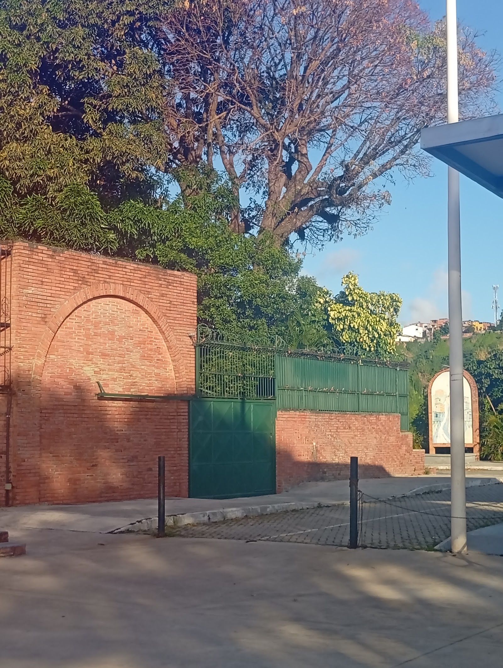 Paróquia Nossa Senhora Dos Alagados e São João Paulo II