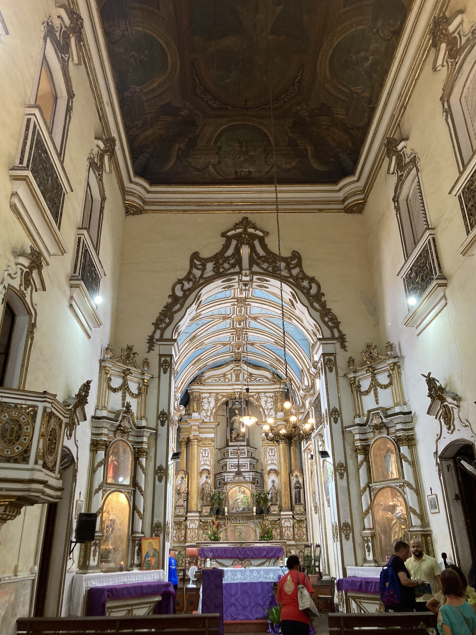 Igreja Nossa Senhora da Piedade e Recolhimento do Bom Jesus dos Perdões