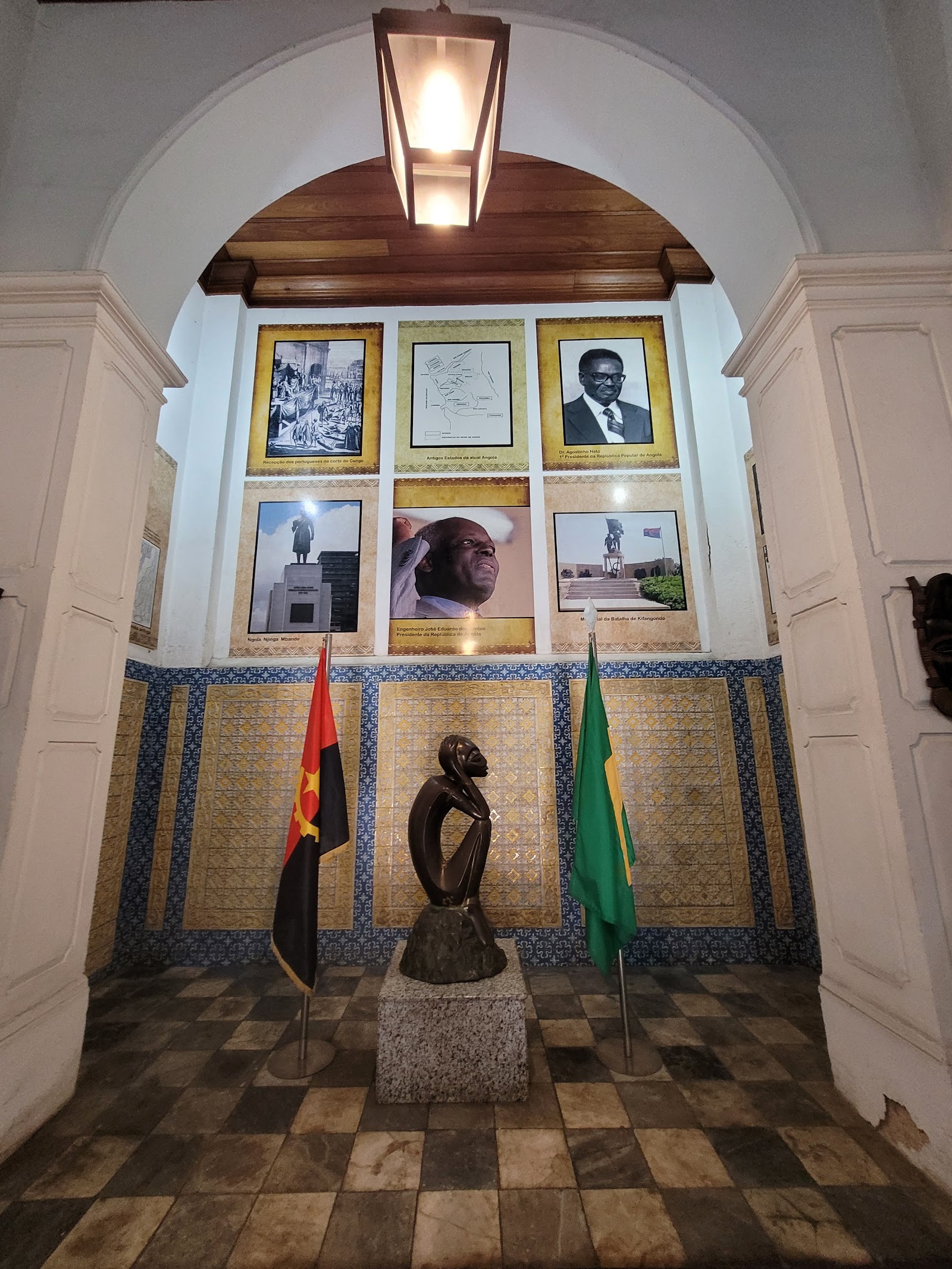 Casa De Angola