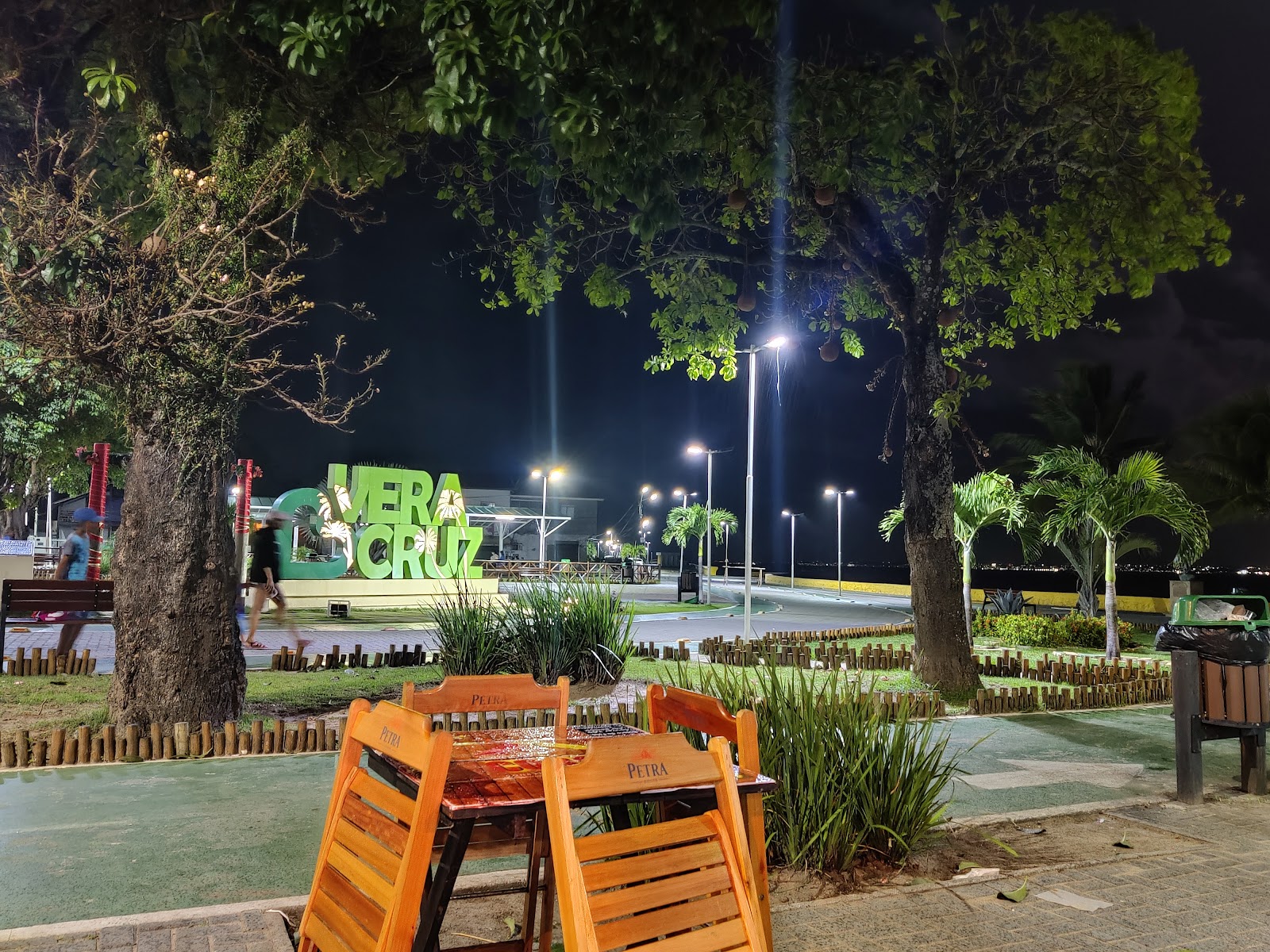 Praça Principal de Mar Grande