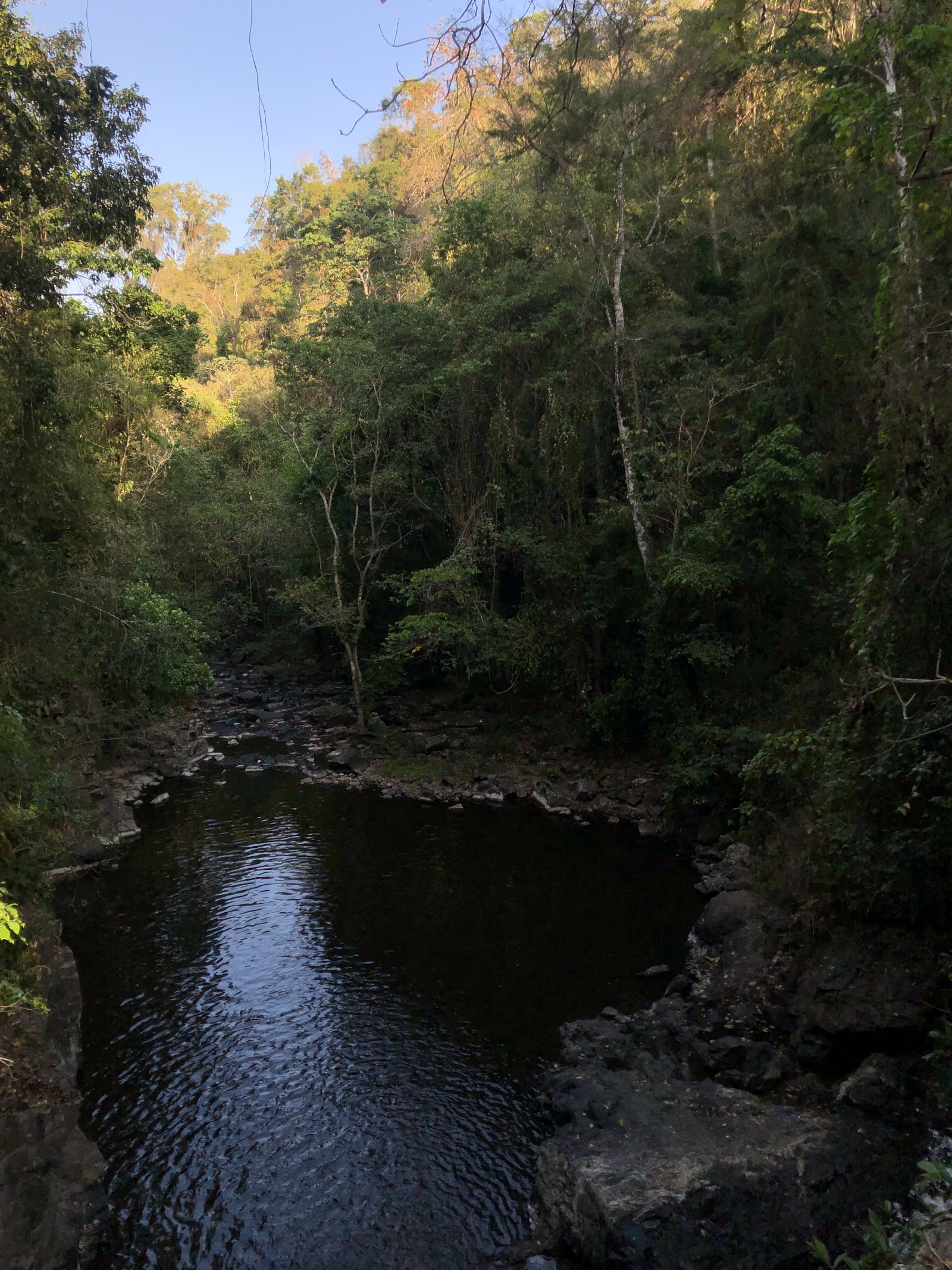 Cachoeira Poço da Roda ... Parque Ecológico Robson Dorme