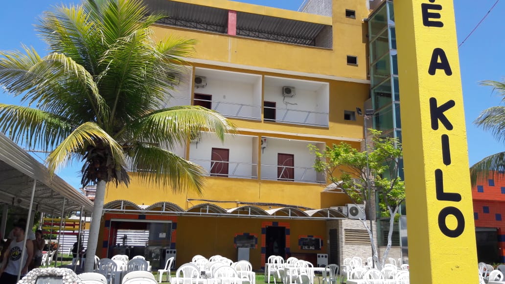 Chesmar Plaza