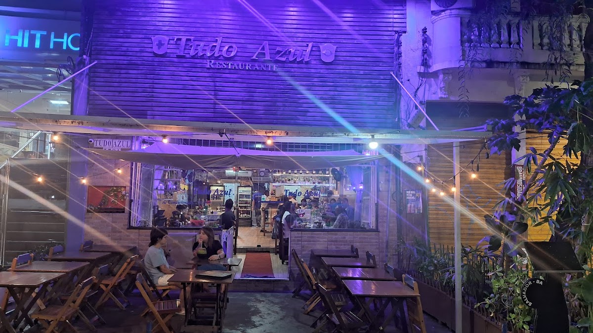 Tudo Azul Restaurante Suíço-Brasileiro